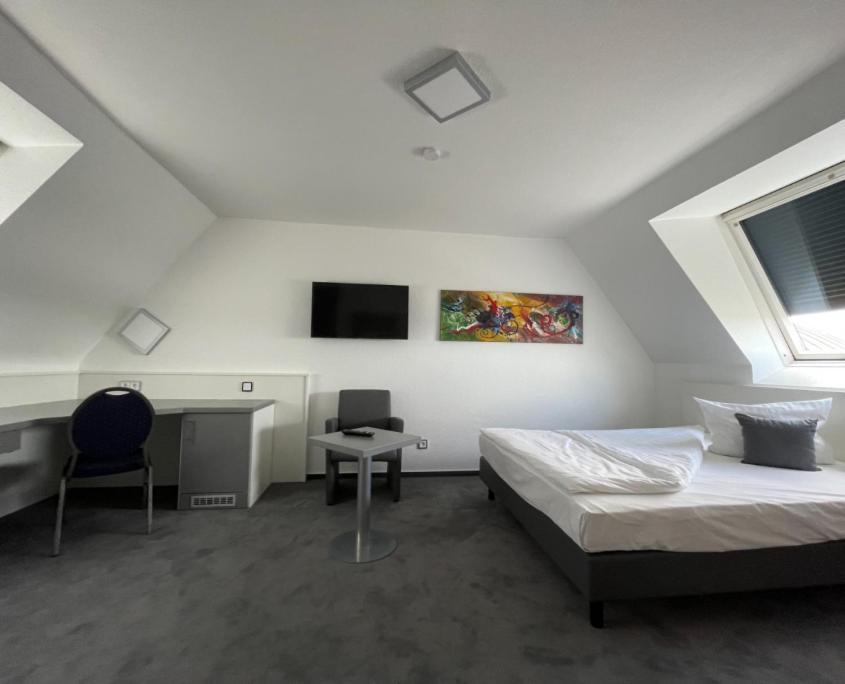 Weber Hotel City Airport Mannheim Exterior foto