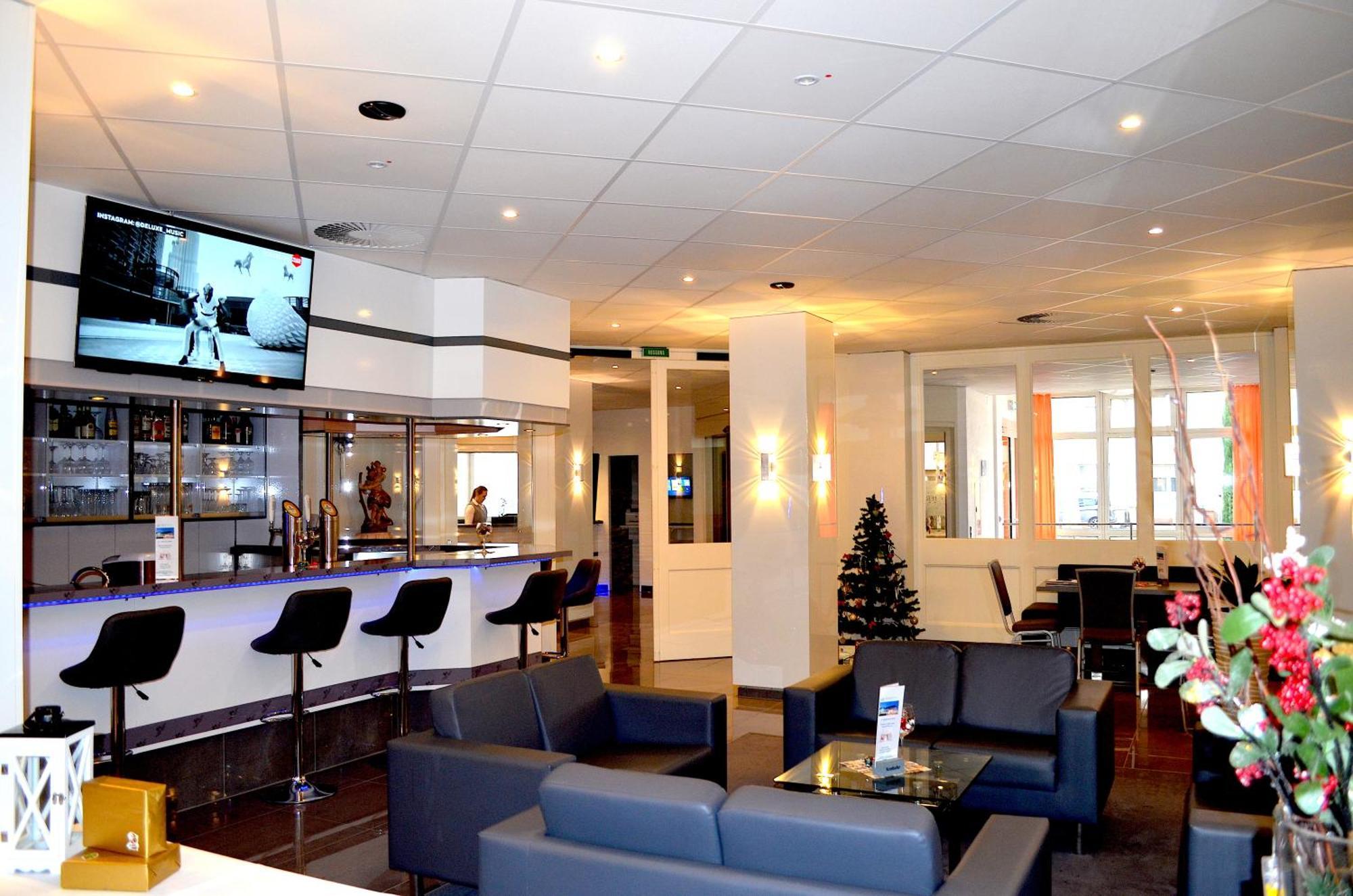 Weber Hotel City Airport Mannheim Exterior foto